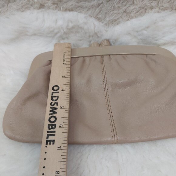 Vintage Eaton Beige Genuine Leather Pouch - Picture 3 of 7
